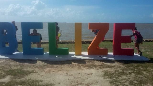 volunteer Belize orphanage program Amy wood review